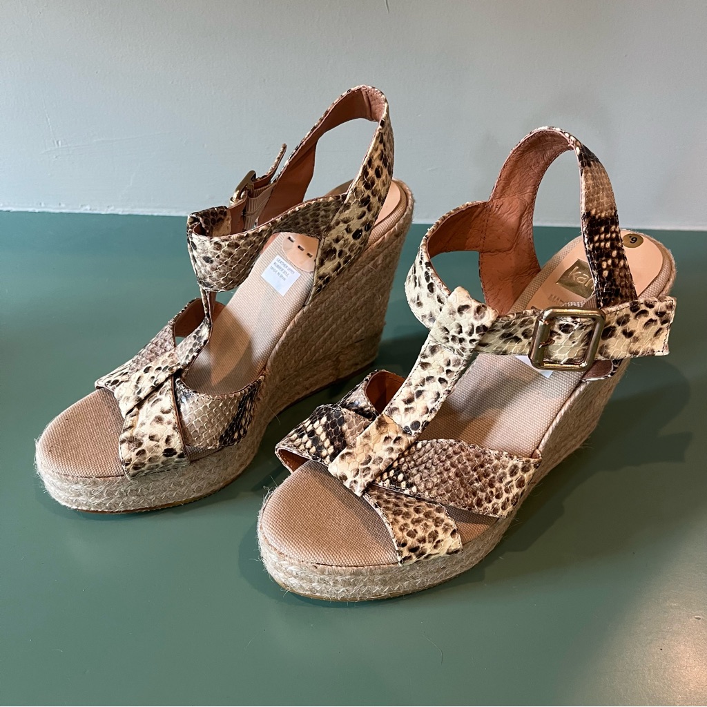 Brand New Kanna Spain Python Wedges